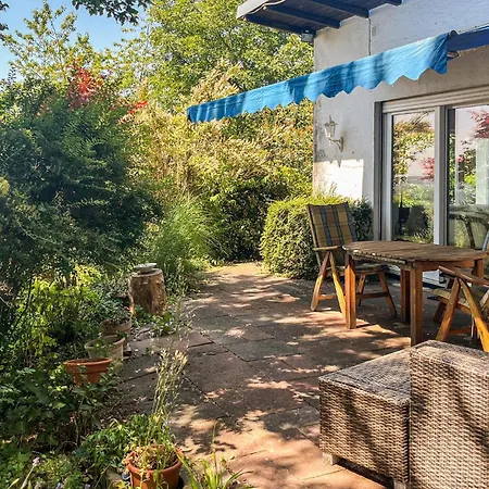 Casa vacanze Awesome In Kelkheim-eppenhain